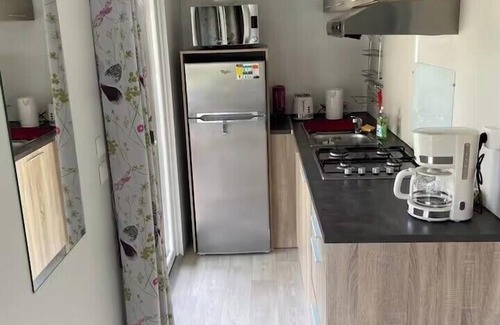 Saint-Arnoult Ski Chalet | Mobile home with shared pool in Saint-Arnoult
