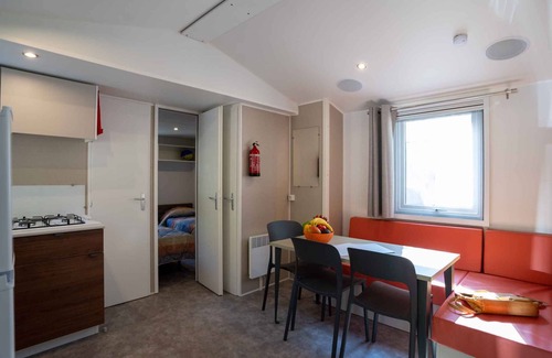 San Vincenzo House | Mobilehome with veranda and air conditioning