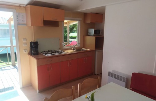 Plonevez-Porzay House | Mobilhome 4 pers. en baie de Douarnenez -Plage de Kervel - Camping Pré de la Mer