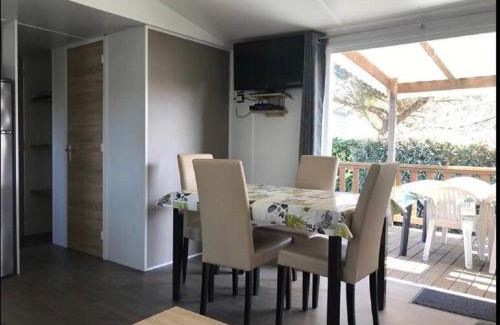 Gastes Apartment | Mobilhome COSY - espace aquatique - lac