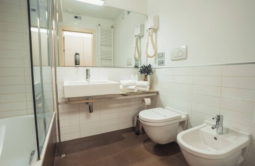 Sandra Hotel | Mod 05 bike hotel