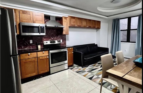 Chinatown Apartment | Modern 1Bd Apartment in Downtown Philly!