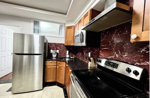 Chinatown Apartment | Modern 1Bd Apartment in Downtown Philly!