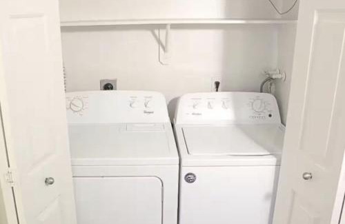 University City Apartment | Modern 1BD Apartment in the heart of UTC La Jolla