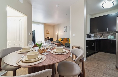 Marina del Rey Apartment | Modern 1bd apt in Marina del Rey w Free Parking