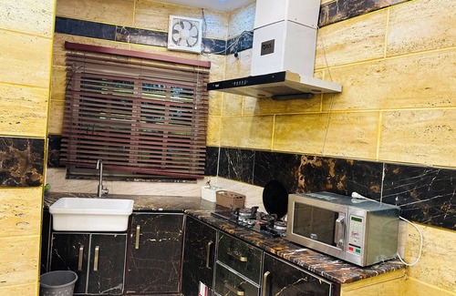 Gulberg Apartment | Modern 1BR Apartment & Kitchen Near MM Alam, Gulberg 3, Liberty Market, Stadium