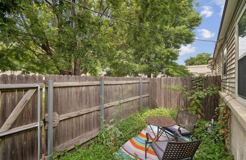 Tulsa House | ​Modern 1BR Condo Near Brookside – in Tulsa