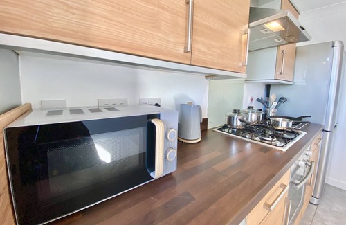 Blyth Apartment | Modern 2 Bed Apartment on Northumberland Coastline