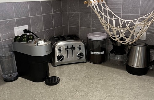 Ballard House | Modern 2 Bedroom Townhome in the Heart of Ballard, Seattle