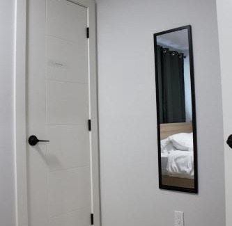 Keith Apartment | Modern 2 Beds 1 Bath Private Suite, Close to mountains