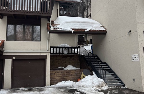 Eagle-Vail Apartment | Modern 2BD 2BA Sleeps 6 Mountain Condo Vail & Beaver Creek Ski Resorts