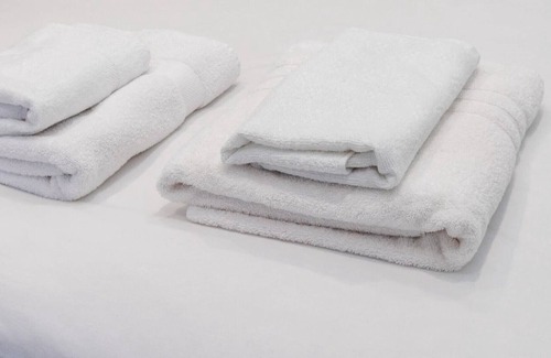 Kilburn Apartment | Modern 2BD Flat with a Garden - West Hampstead