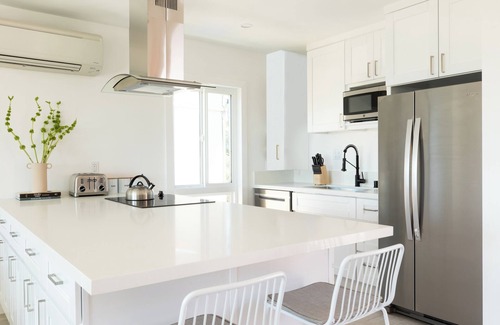 Middletown House | Modern 2BDR Condo w/Large Patio & Views | Avalon