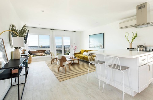 Middletown House | Modern 2BDR Condo w/Large Patio & Views | Avalon