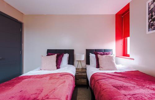 Wigan Apartment | Modern 2BR near Wigan Town Centre