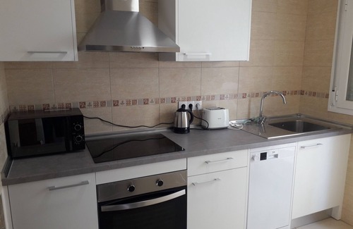 Los Alcazares House | Modern 3-bed house in Santa Rosalia Village fully equipt with swimming pool