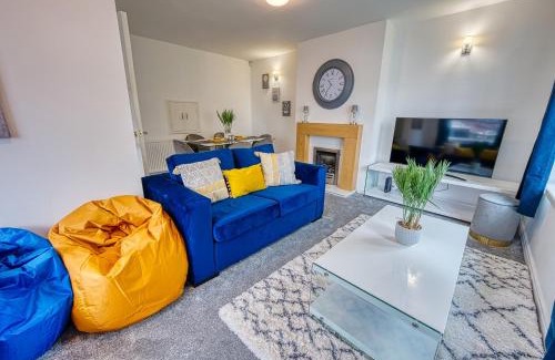Wednesbury House | Modern 3 Bedroom 2 Bath House with Parking by 360Midlands Wednesbury, Birmingham