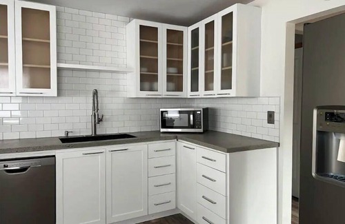 Beaverton House | Modern 3 Bedroom Home in Beaverton