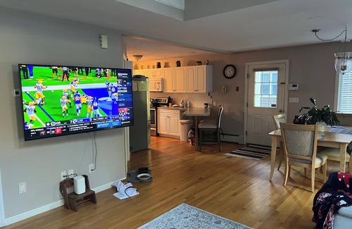 Bristol House | Modern 3-bedroom house in beautiful and historic Bristol, RI. WiFi, AC.