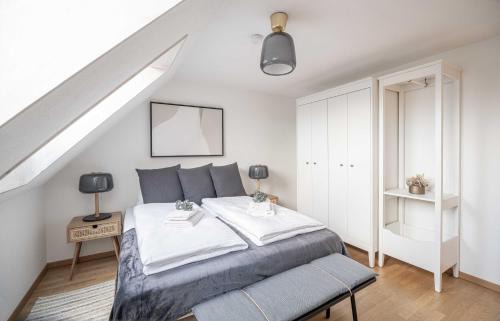 Hard Apartment | Modern 3BDR Duplex with Skyroof in Trendy Zurich West
