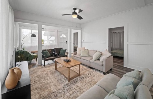 Hilo House | Modern 3BR/1B house in Hilo