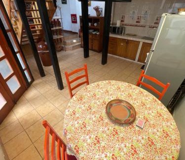 San Blas House | Modern 3BR House with Large Terrace & Urban Views