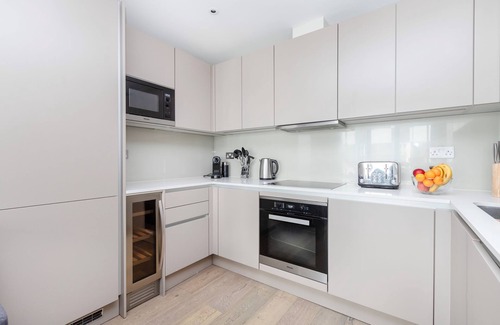 Vincent Square Apartment | Modern 3BR in London's Westminster