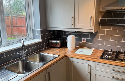 Ely House | Modern 4 Bedroom Detached House in Cardiff