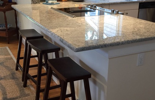 Nantucket Town House | Modern 4BR, 3 BA, Edge of town, AC, Pool/Tennis, Bike to Beach , Cisco Brewery