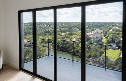 Apache Shores House | Modern 5 bed 5 bath on a private lake
