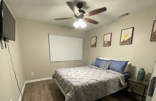 Tanglewood Villa | Modern 5 bedroom, 2 baths Venetian villa with pool