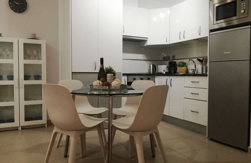 Alcala Apartment | Modern and bright apartment