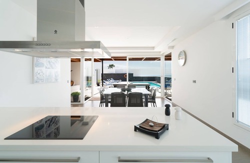Puerto Calero Villa | Modern and bright Villa in Puerto Calero