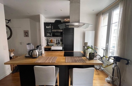 Clichy Apartment | Modern and comfortable apartment in Clichy