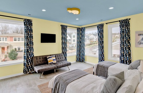 Locust Grove House | Modern and spacious, 7 minutes to downtown