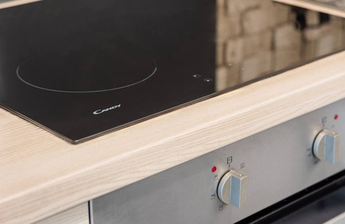 Rozzano Apartment | Modern and Spacious Apartment With Terrace