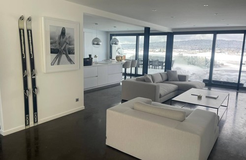 Grande-Riviere-Chateau Apartment | Modern apartment with lake view