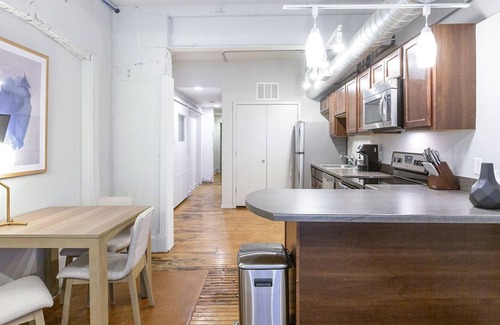 NoDo District Apartment | Modern Apartment in Prime Location (ID9143X30)