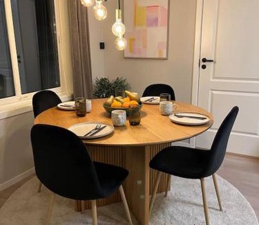 Tromso Apartment | Modern Apartment in Tromsø - Close to everything - Free parking
