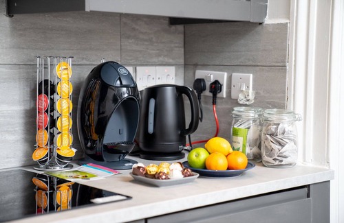 Holland Park Apartment | Modern Apartment in West Kensington London