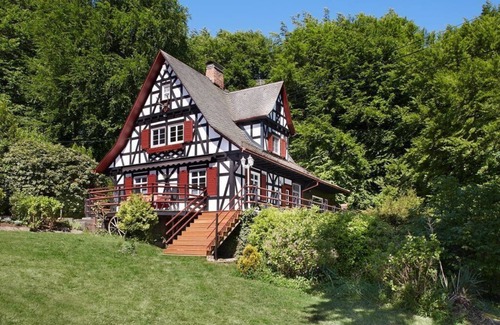 Wallmerod Apartment | Modern apartment near centre