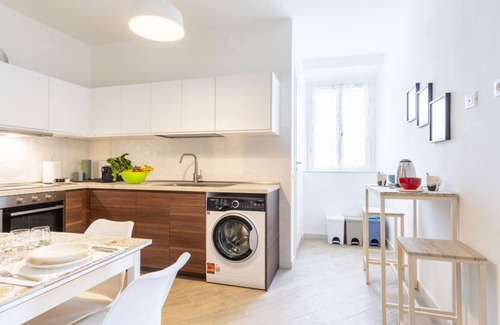 Livorno Apartment | Modern Apartment near Livorno Station!