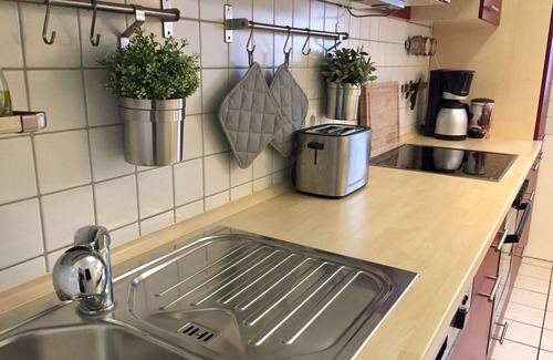 Rosenheim Apartment | * Modern apartment with terrace and garden in the heart of Rosenheim *