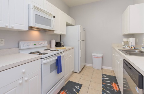 Windsor Palms Condo | Modern Award Winning Newly Renovated, Gorgeous 2+2 Minutes Away From Disney