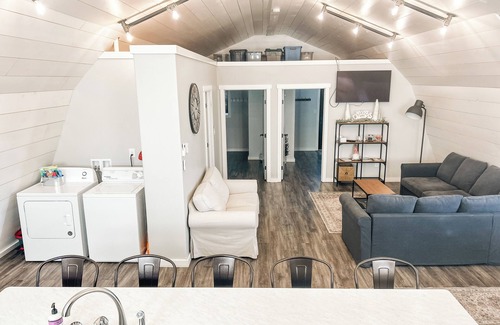 Millersburg Apartment | Modern Barn Stay near Berlin-in Amish Country