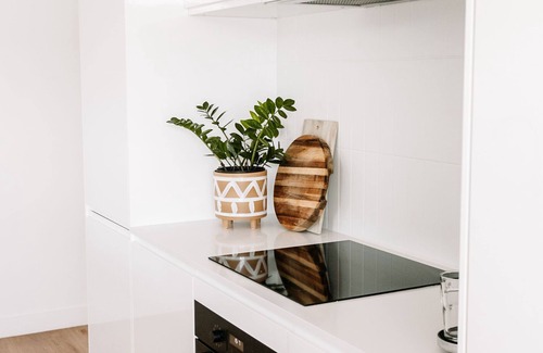 Pottsville House | Modern Beach House in Heart of Pottsville