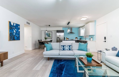 Deerfield Beach Condo | Modern Beach Villa on a Paradise Golf Course