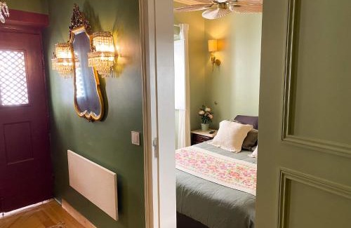 Socorro Apartment | Modern Belle Epoque Suites & Luxury Duplex