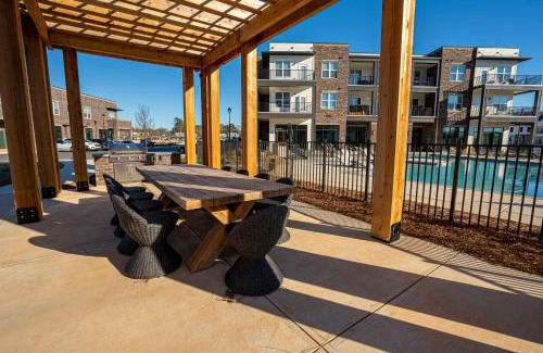 Athens Apartment | Modern Brand New 3BR 2B Apt in Heart of Athens