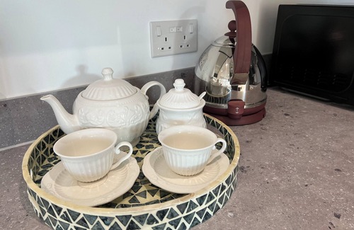 Wembley Park Apartment | Modern Brand New Large Flat | Balcony Stadium View